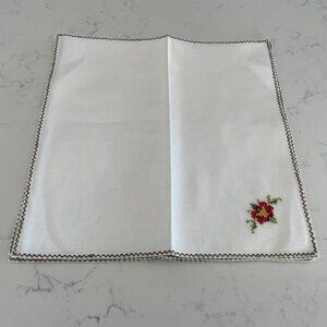 Hand Crafted Set of Six 10" Napkins Cross Stitch Floral Print Cream Green Sz OS